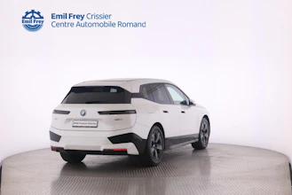 https://vehicle.imgix.net/4304395/94c3e922-0233-4ca1-b7d8-f46c9a6c4593.jpg