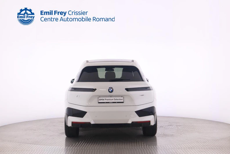 image du véhicule BMW iX