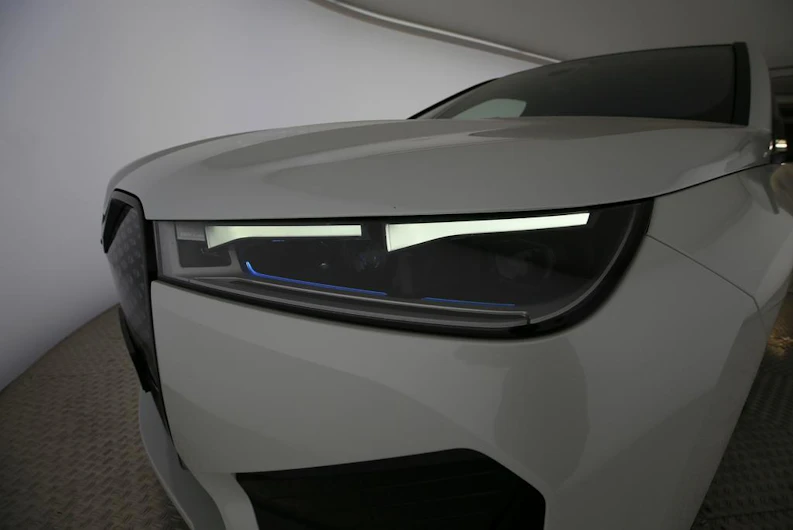 image du véhicule BMW iX