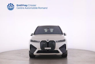 https://vehicle.imgix.net/4304395/d1670848-e4ea-47f3-b2f1-a52861bba05f.jpg