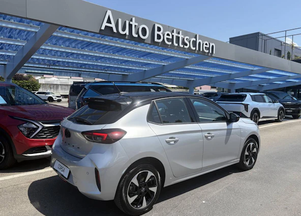 Fahrzeugbild 4 Fahrzeugbild 4