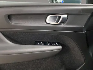Volvo XC40 1.5 T2 XCITE