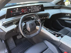 Peugeot 3008 1.2 Hybrid Allure