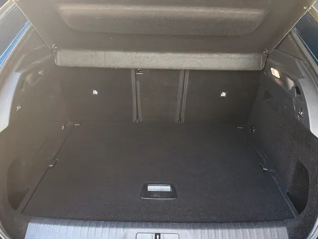 Peugeot 3008 1.2 Hybrid Allure