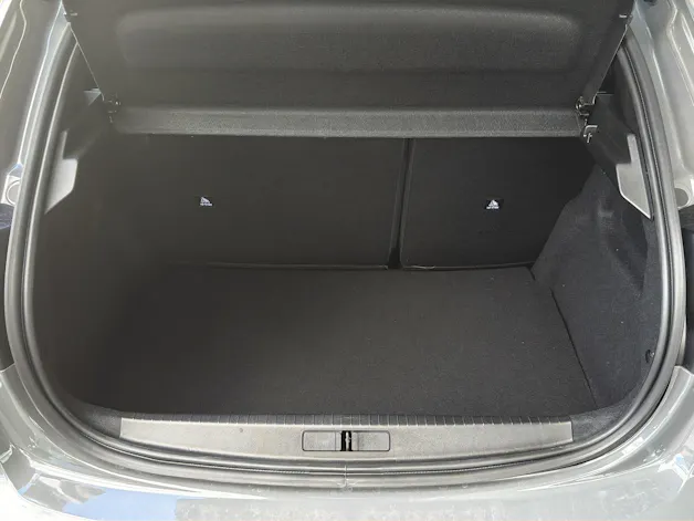 Peugeot 208 1.2 Hybrid Allure