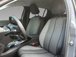 Peugeot 208 1.2 Hybrid Allure
