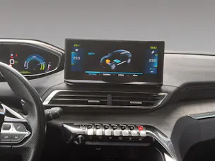 PEUGEOT 3008 1.6 Plug-in Hybrid GT