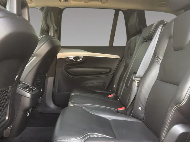 Volvo XC90 2.0 B5 MH Momentum 5P. AWD