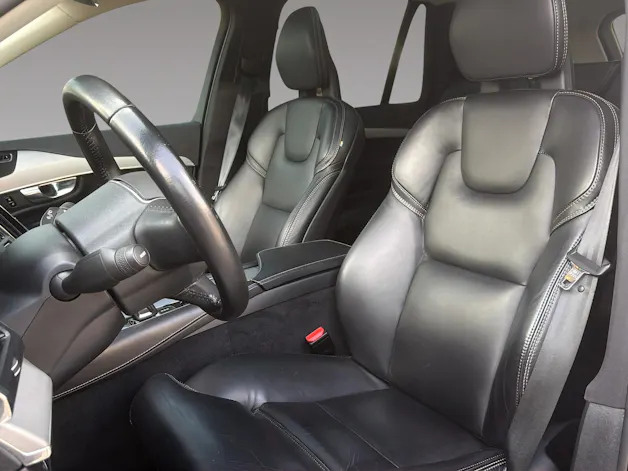 Volvo XC90 2.0 B5 MH Momentum 5P. AWD