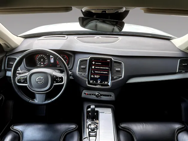 Volvo XC90 2.0 B5 MH Momentum 5P. AWD