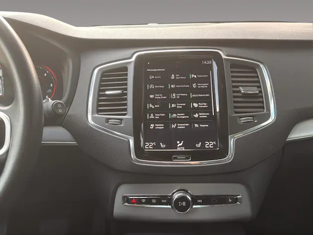 Volvo XC90 2.0 B5 MH Momentum 5P. AWD