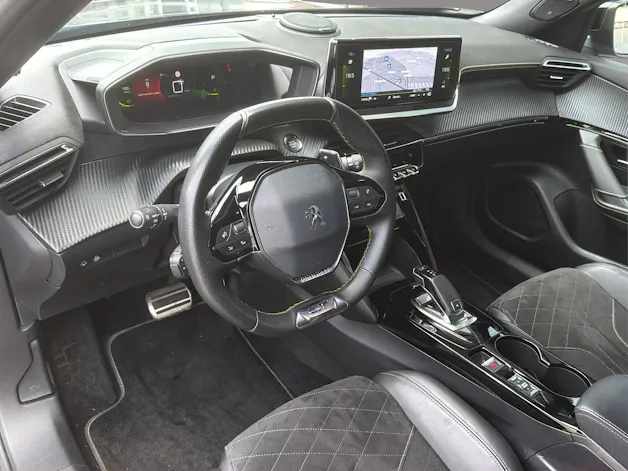 Peugeot 2008 1.2 PureTech 155 GT