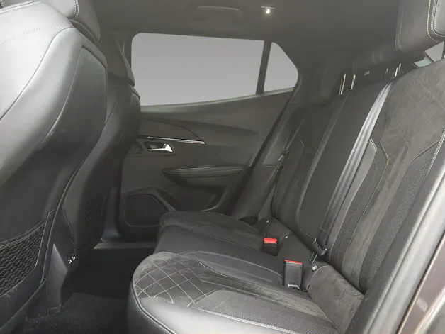 Peugeot 2008 1.2 PureTech 155 GT