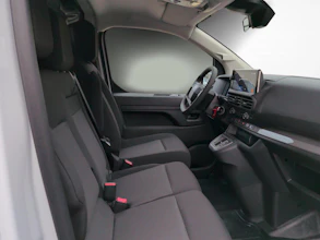 https://vehicle.imgix.net/4304493/b2e1f417-0ad9-4fcd-8db0-7805eefc37e9.jpg