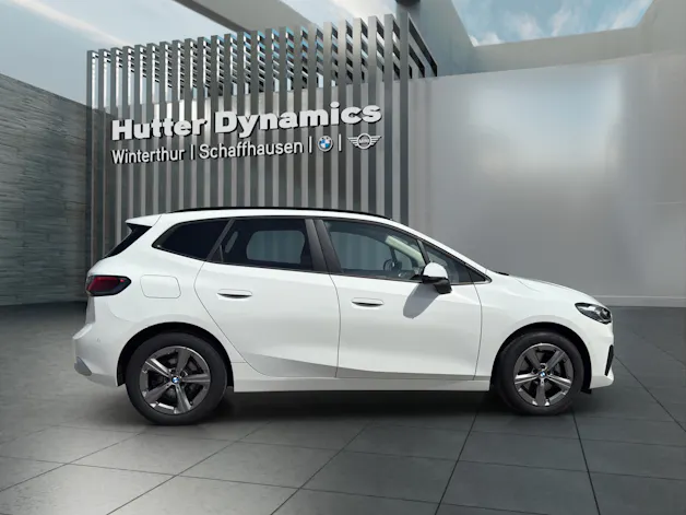 BMW 218i Active Tourer AUSSTATTUNGSPAKET PROFESSIONAL