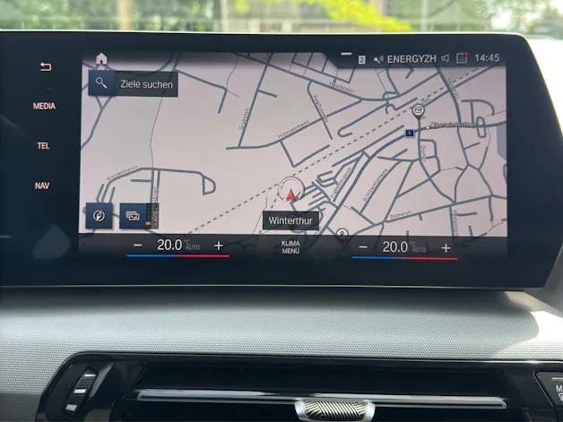 BMW 218i Active Tourer AUSSTATTUNGSPAKET PROFESSIONAL