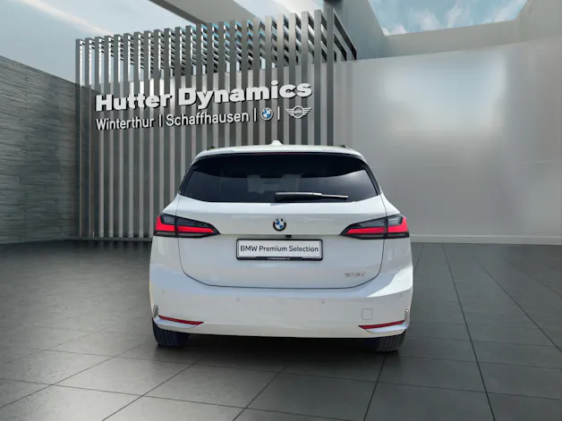 BMW 218i Active Tourer AUSSTATTUNGSPAKET PROFESSIONAL