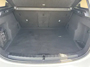 BMW 218i Active Tourer AUSSTATTUNGSPAKET PROFESSIONAL