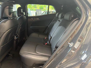 https://vehicle.imgix.net/4304541/31689d4d-3e96-4a40-a321-dd15810dc037.jpg