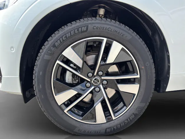 Volvo XC60 2.0 B5 MH Plus Dark AWD