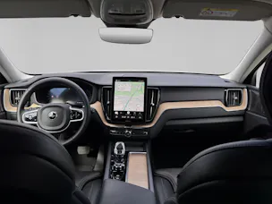 Volvo XC60 2.0 B5 MH Plus Dark AWD