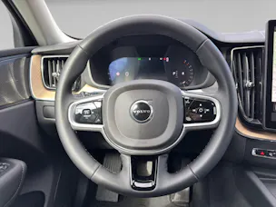 Volvo XC60 2.0 B5 MH Plus Dark AWD
