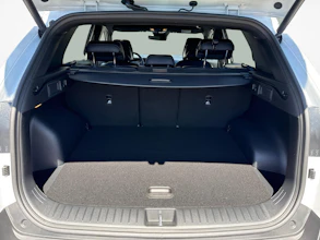 https://vehicle.imgix.net/4304585/a3d15e4e-f862-41ae-887f-7fb59cefb251.jpg