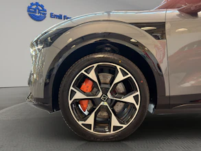 https://vehicle.imgix.net/4304587/89c6cb75-94d2-4a5d-985e-10ce2d479369.jpg