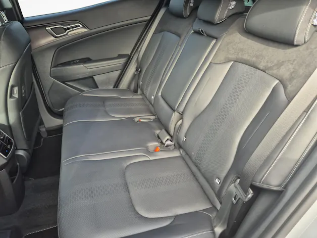Kia Sportage 1.6 T-GDi Hybrid Black Edition