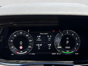 https://vehicle.imgix.net/4304609/e550b51e-a1f4-4770-a8e2-267f64364f26.jpg