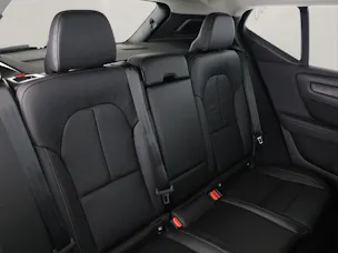 Volvo XC40 2.0 B3 MH Plus Dark