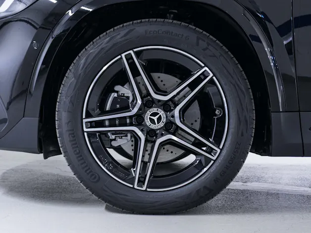 Mercedes-Benz GLA 200 Night Star