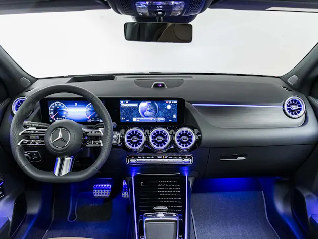 Mercedes-Benz GLA 200 Night Star