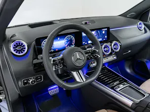 Mercedes-Benz GLA 200 Night Star