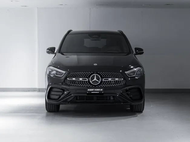 Mercedes-Benz GLA 200 Night Star