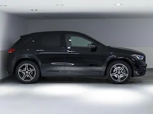 Mercedes-Benz GLA 200 Night Star