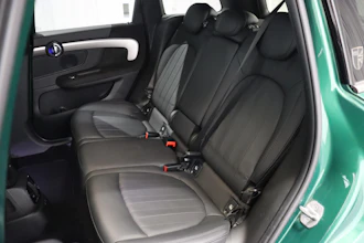 https://vehicle.imgix.net/4304652/227e6adb-b85d-4497-b935-c3e66275cd3f.JPG
