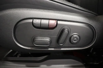 https://vehicle.imgix.net/4304652/919965d0-aeb2-4737-92a4-f6d82ab76a08.JPG