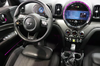 https://vehicle.imgix.net/4304652/a2fd18c0-aa36-4691-bac6-773107b24c34.JPG