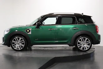 https://vehicle.imgix.net/4304652/d4b508d0-b8ac-4155-a5d2-42979073cfd6.JPG