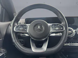 Mercedes-Benz GLB 220 d AMG Line 4matic