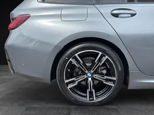 BMW 320d xDrive Touring
