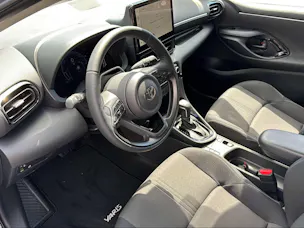Toyota Yaris 1.5 VVT-i HSD Trend