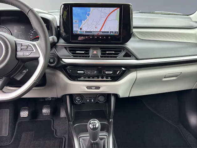 Suzuki Swift 1.2 Sakura Top Hybrid 4x4