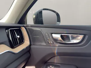 Volvo XC60 2.0 T8 TE Plus Dark eAWD