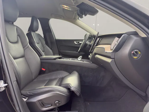 Volvo XC60 2.0 T8 TE Plus Dark eAWD