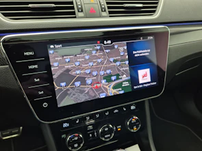 Fahrzeugbild SKODA Superb Combi 2.0 TSI 280 SportLine+ 4x4 DSG