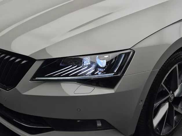 Škoda Superb Combi 2.0 TSI 280 SportLine+ 4x4 DSG