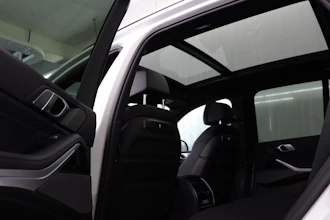 https://vehicle.imgix.net/4304756/33f96c39-e669-4619-bc8f-6d208d93bde2.JPG