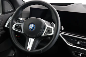 https://vehicle.imgix.net/4304756/4dbf3439-462e-4058-af43-cba8d9470471.JPG